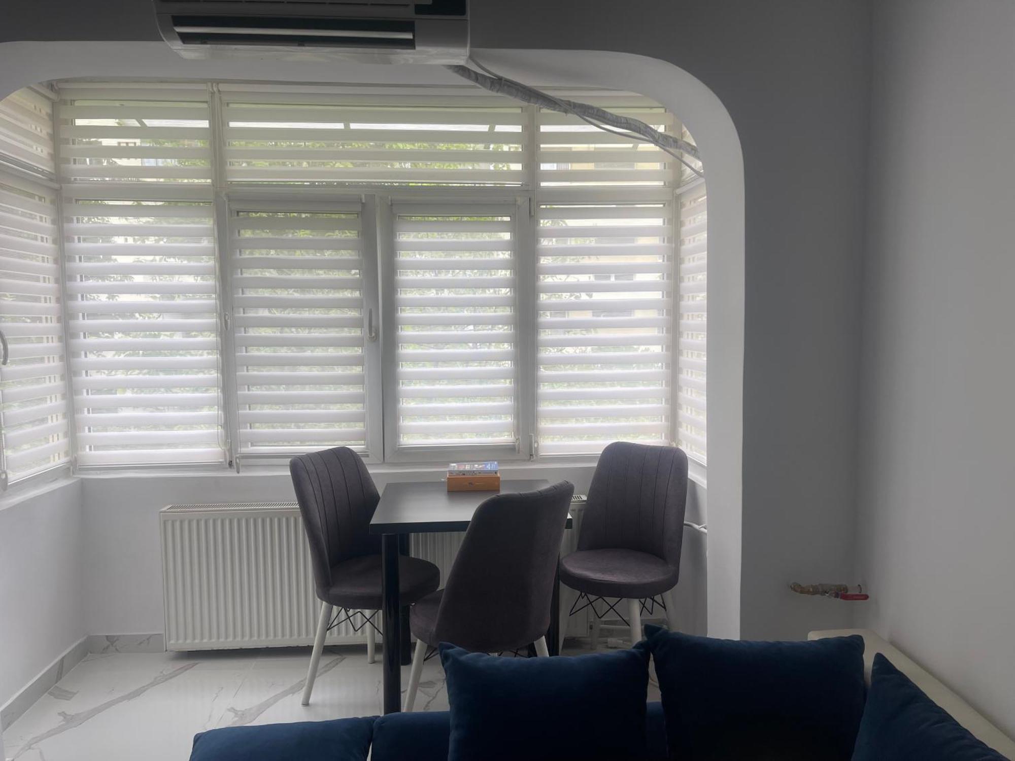 Carlitos Apt Ramnicu Valcea Exterior photo